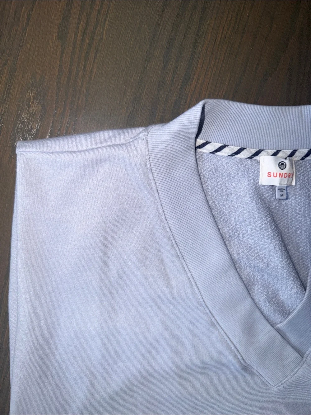 Sundry Lavender French Terry V-Neck Sweatshirt Pullover Medium Made in USA